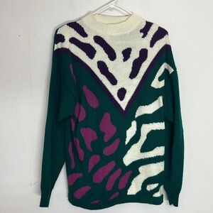 🌞 Joyce Vintage distressed worn hard purple green animal print sweater M